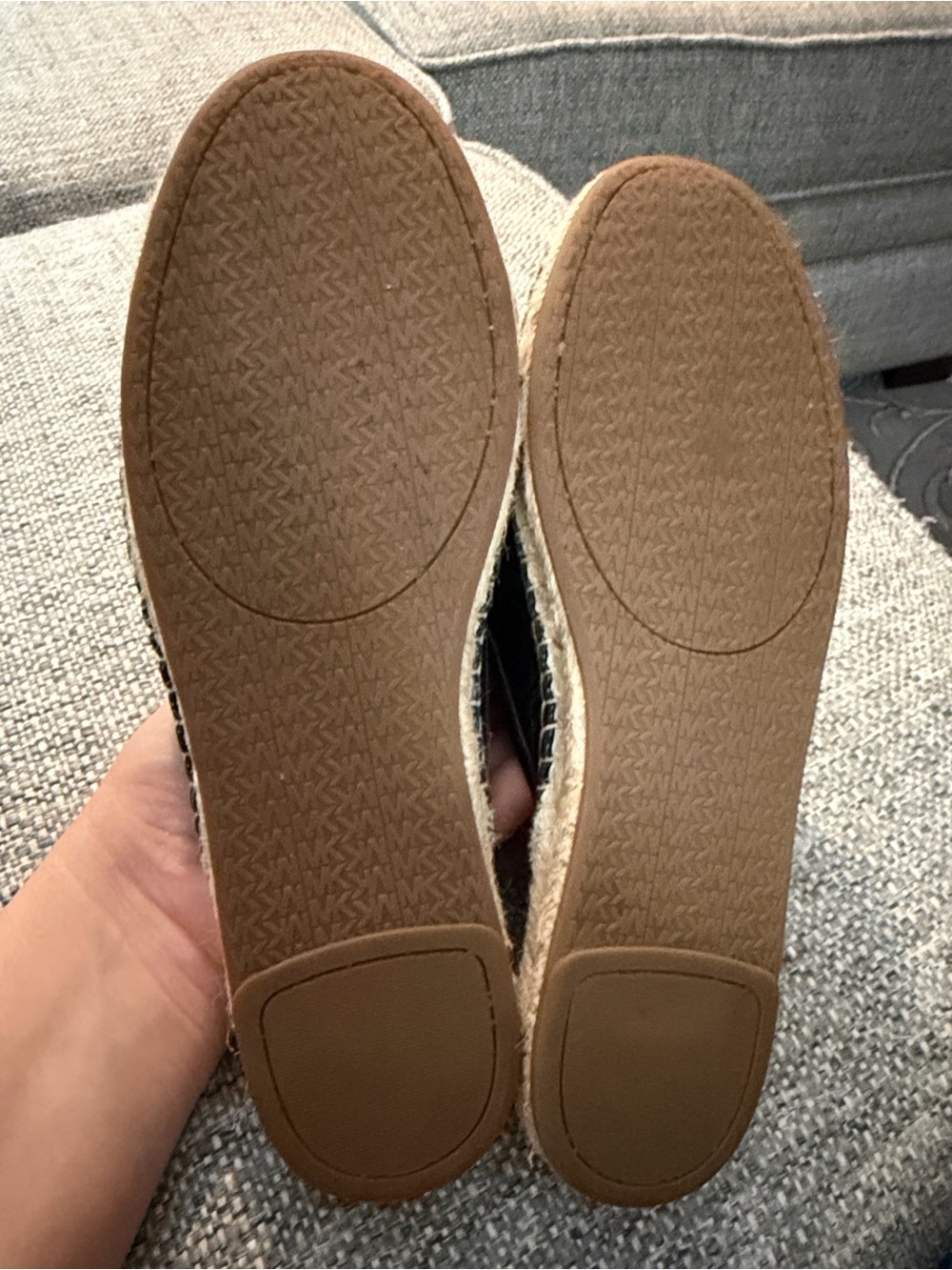 Michael Kors Women’s Black Leather Espadrille Slide Mules Size 7.5 - Picture 6 of 7